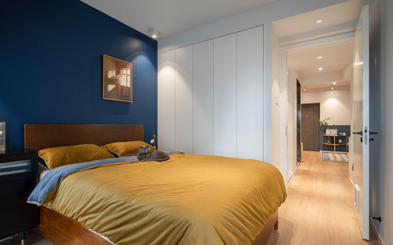 深漂8年的她,买下50㎡小家,改造后温暖实用,让所有人羡慕