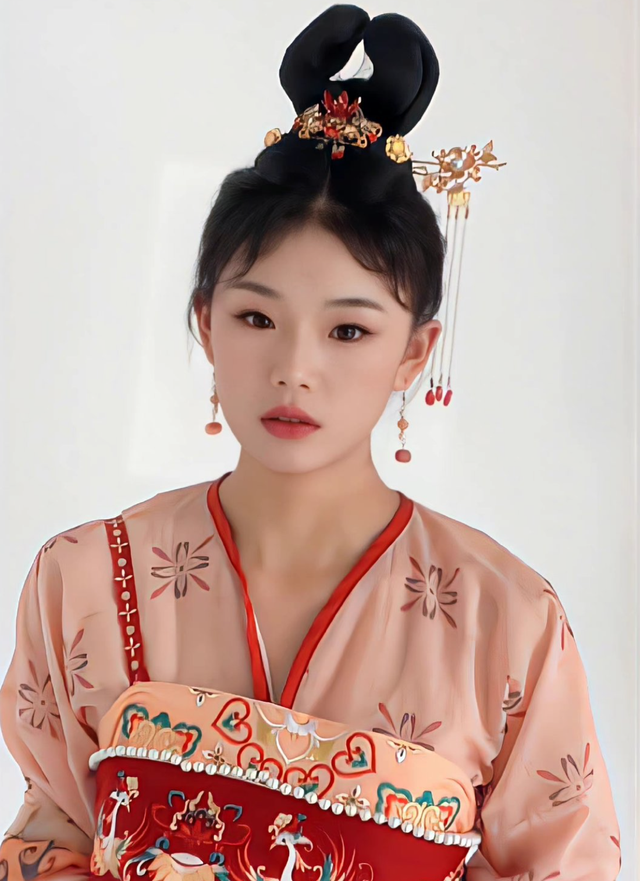 张柏芝|网红圈新年第一瓜!千万粉丝网红灰太狼的羊20岁生女,男友家暴!