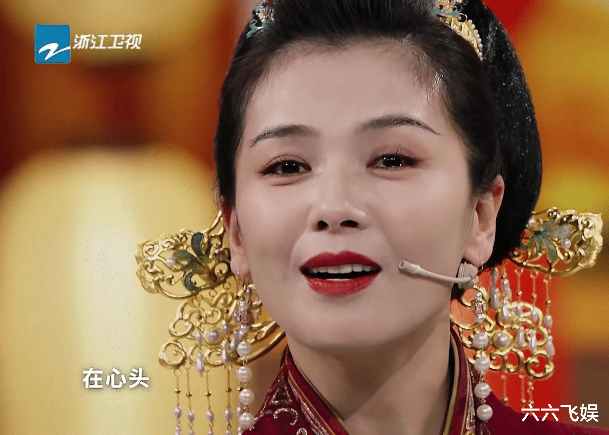 刘涛|和贾玲PK流眼泪，摔倒在舞台上，刘涛罕见参加综艺却成最大笑点