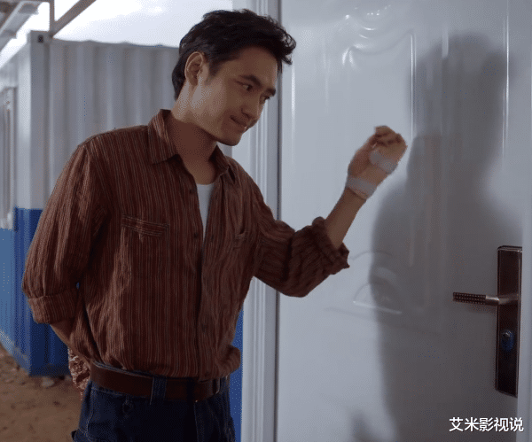 王凯|王凯、袁弘合作新剧,仅播2集,收视率破1,剧中的女演员也很抢眼