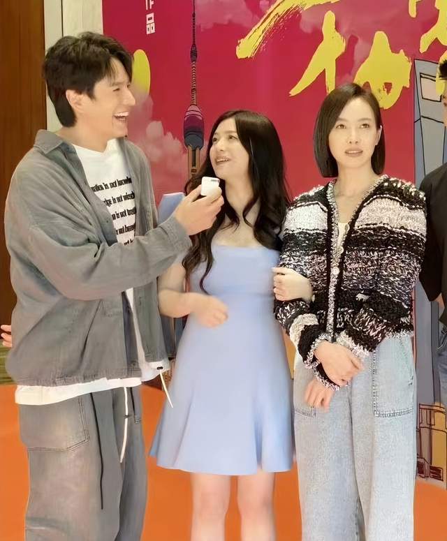 陈妍希|陈妍希新戏杀青胖了一圈,腹部明显隆起,怀二胎还是单纯发福?