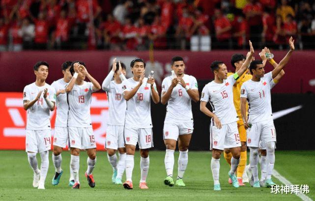 巩汉林|隔空PK！巩汉林怒批男足丢脸，董路霸气反击：演小品就能挣脸了？