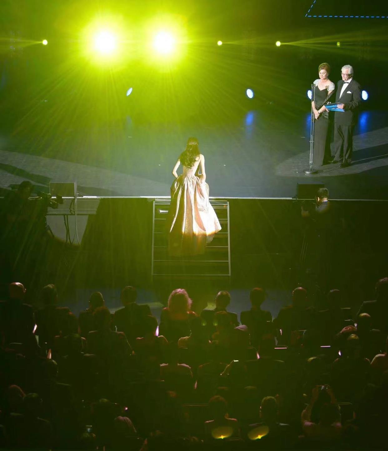 迪丽热巴|迪丽热巴,内娱最爱惜羽毛的女演员