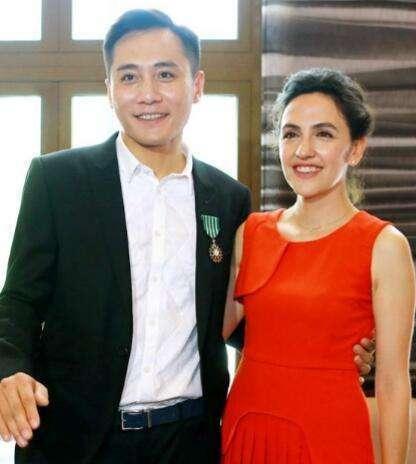 刘烨|刘烨儿女诺一和霓娜近照曝光,妹妹大眼睛可爱,哥哥帅气像爸爸!