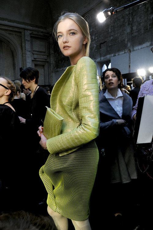 舒淇|一个相隔十年的撞衫！对不起舒淇，这次我选赖求华！