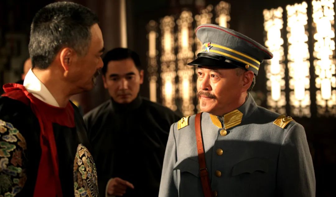 赵本山|春晚小品王赵本山演出过的正经电影,最经典是《落叶归根》,最意外是《荆轲刺秦王》