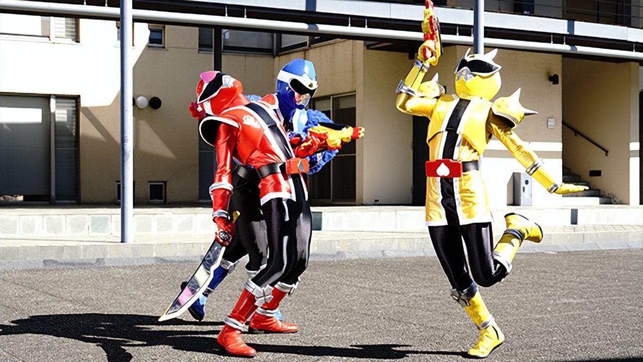 桃太郎|暴太郎战队5人关系官方图公开 鸡犬不宁预定 敏鬼刚用了一成功力