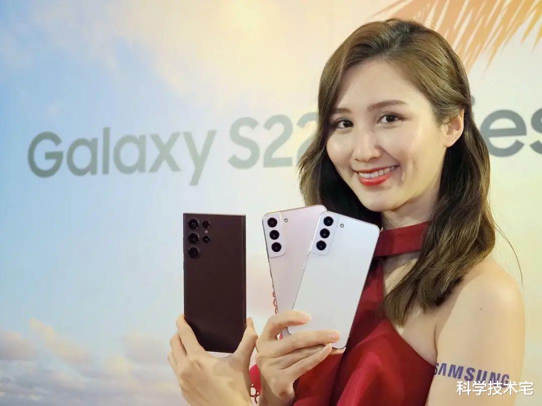 iPhone|安卓机皇正式开售，价格高达万元，网友表示为何不买iPhone？