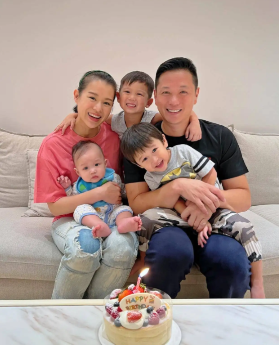 胡杏儿|同居8年都不娶胡杏儿,失去才后悔,黄宗泽迟来的深情有何用?