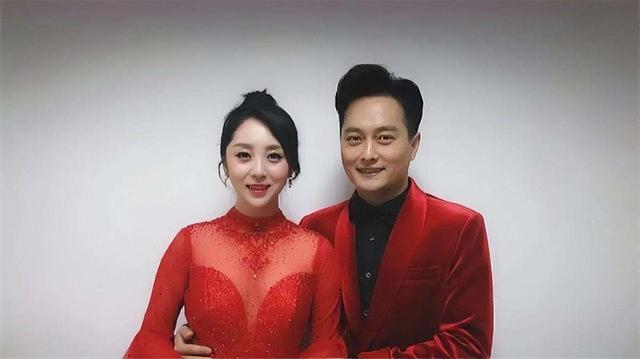 钟云飞|云飞和高月离婚6年后,一个娶北大才女,一个带着女儿艰难生活