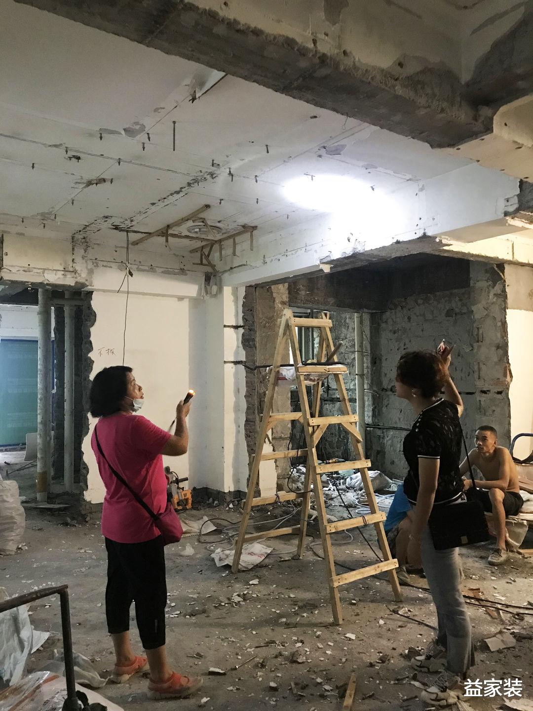 弥漫着奶油质感的家，老房这么改太好看了！值得大家学习