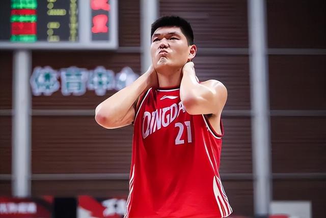 广东男篮|杜锋新动作！为攻克辽篮，锁定两大实力外援，新条款限制周琦加盟
