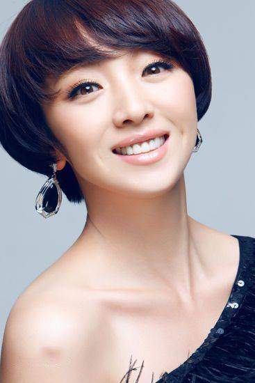 刘晓洁|在剧中，他们扮演的是父女，而在现实中，他们是真正的情侣