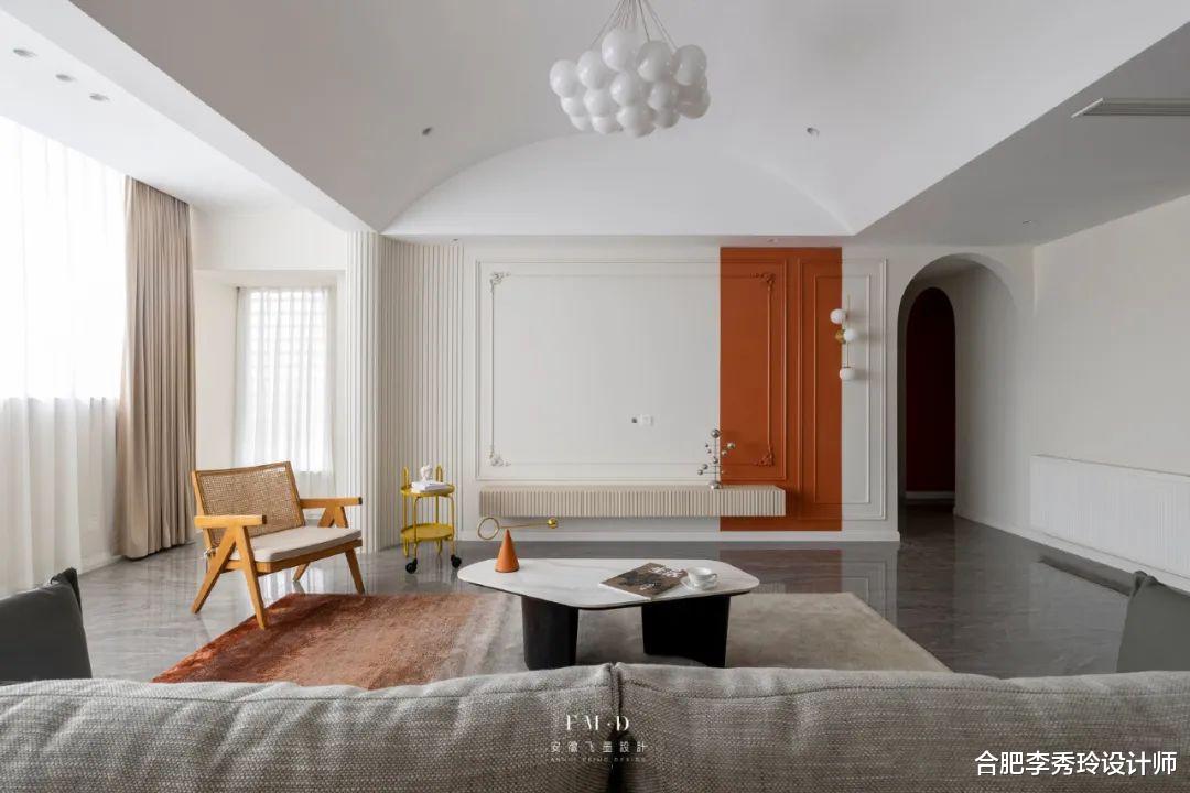 单调单调太单调,别再跟我提大白顶了,还是换了弧形吊顶,绝美