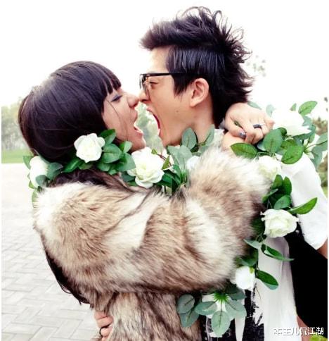 春晓|春晓:凭《奋斗》走红,和彭坦闪婚,结婚13年零绯闻