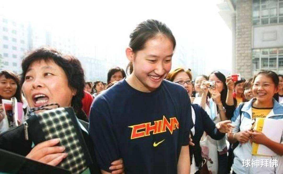 凯尔特人队|27岁奥运冠军刘子歌，为报恩嫁给50岁教练，母亲对此表示理解