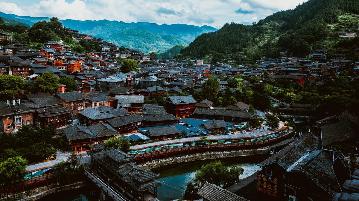 天津市|郭进拴|神奇的苗寨