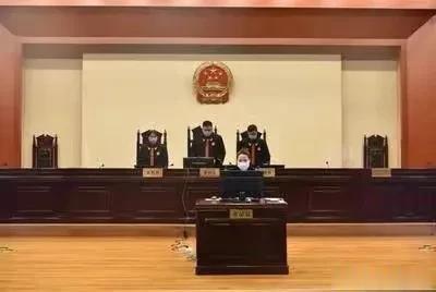 2015年,江苏男子为跟情人保持关系,写7份保证书盖公章,后来怎样了