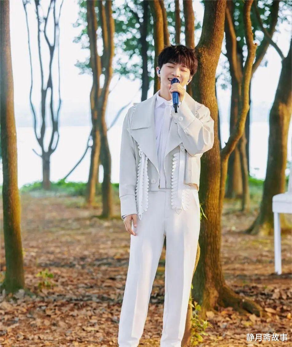 周深|周深的身高之谜，到底是161还是180?