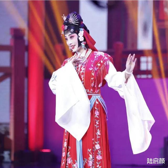 郭德纲|要上天!郭德纲和王梦婷被曝猛料,女方紧急表态,作者连夜删除