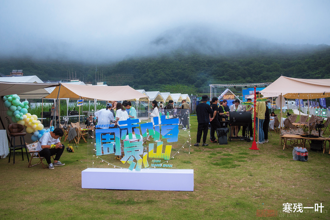 缙云|浙江宁波一家滨海房车营地最近很火，980元一晚，预订还得靠抢