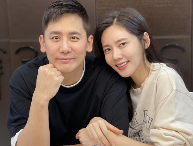 于晓光|秋瓷炫被指强行秀恩爱，粉丝呼吁姐姐独自美丽，于晓光口碑翻身难