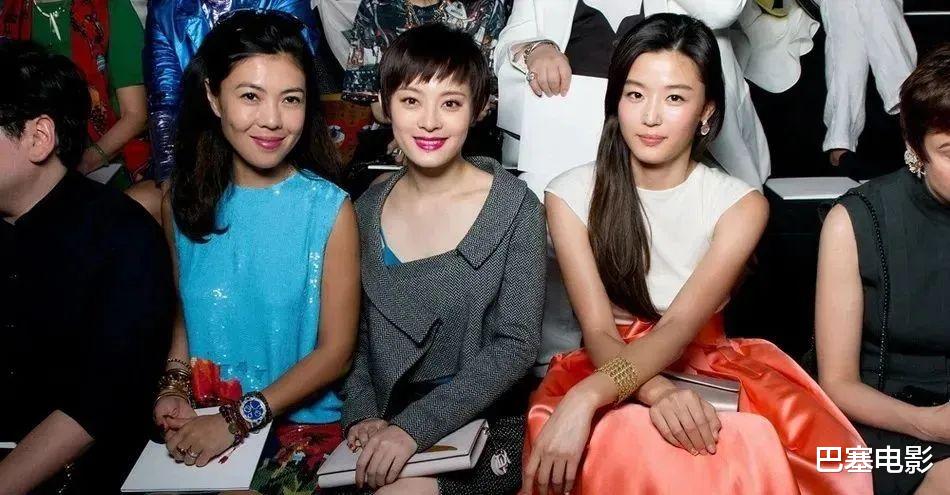 明星|中外明星同框合影,耀眼的东方美,在“国际咖”面前也不输