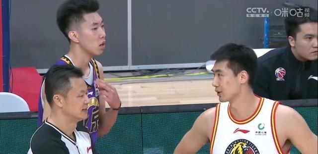 杜锋|姜宇星李安双双砍下20分，廖三宁24分，吉林男篮88-87险胜北控