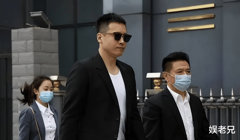 高云翔|高云翔晒照,粉丝激动叫“老公”,口碑一夜扭转,这是要复出了?