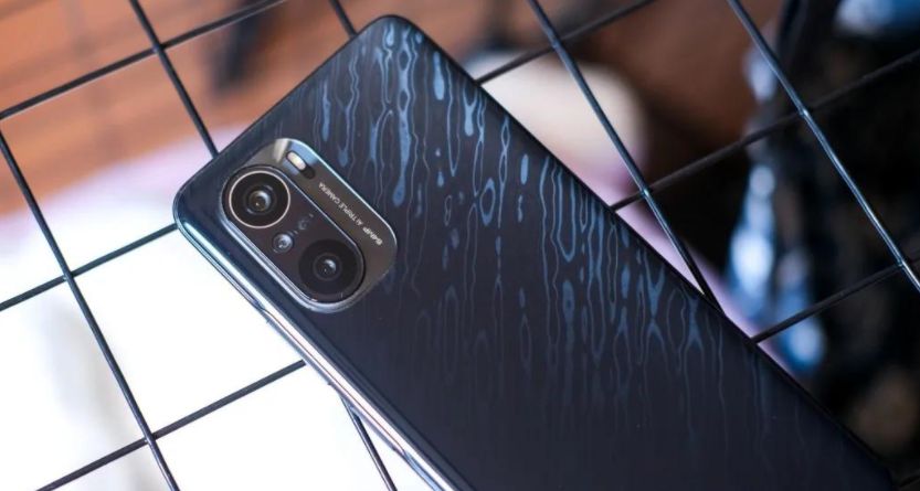 小米科技|华为隐退,谁是最终赢家?iphone竞品中排行第一的竟然是它