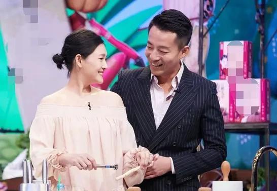 张颖颖|张颖颖发声明否认被大款老头包养传闻！爆料者反击：等着你来告