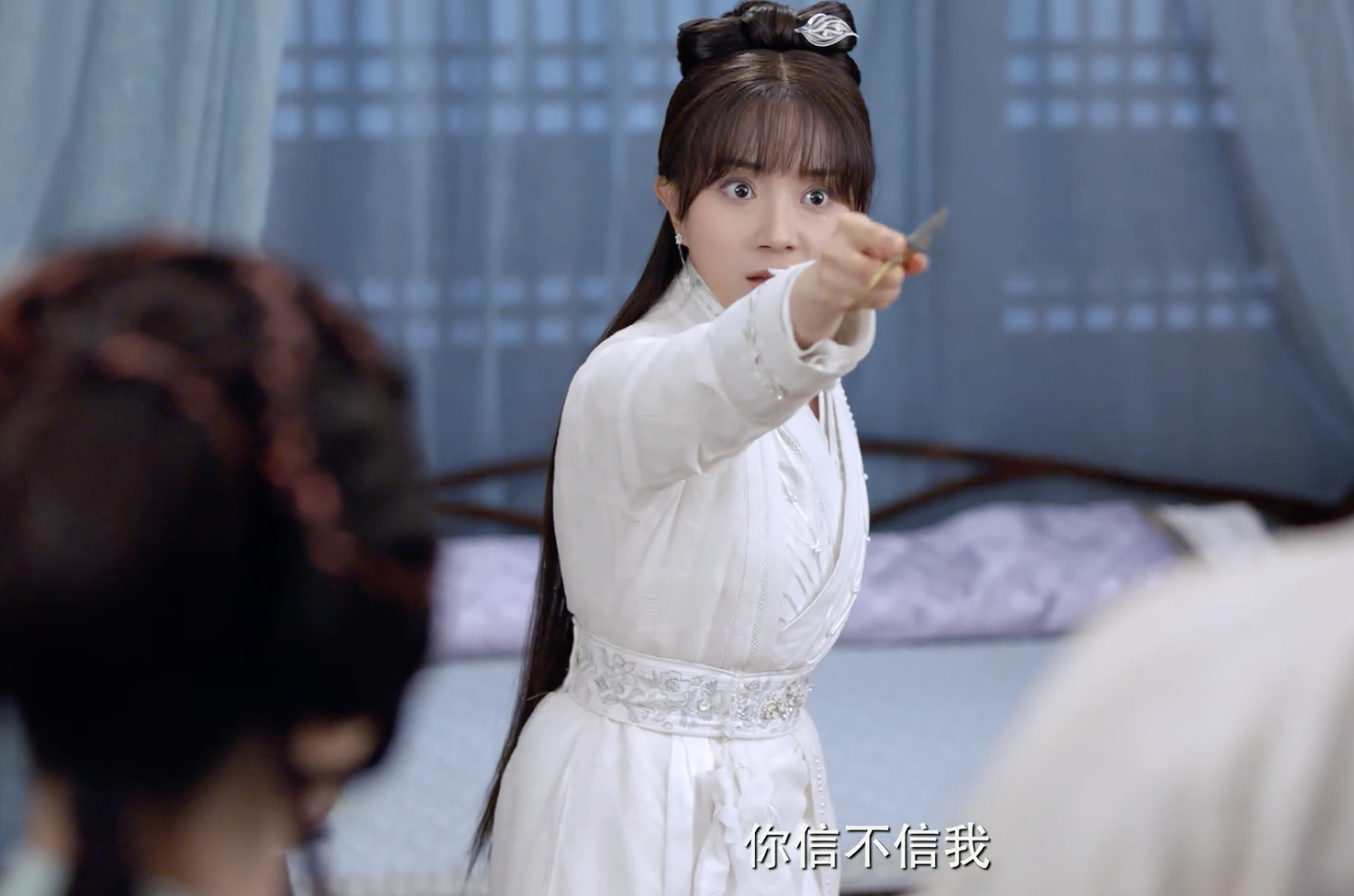 古典|古典美消失了！“硬凹古装美人”的11位女演员，一个比一个辣眼睛