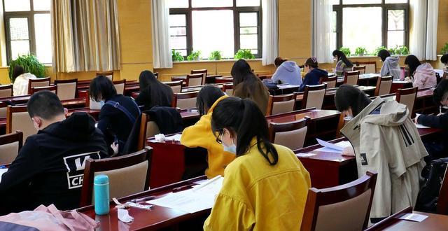 考试|30岁省厅临时工，每月工资是6000块，有必要继续干下去吗？