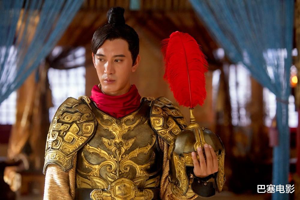 李佳航|过气选秀冠军的窘境：退圈换脸、商场走穴、被资本抛弃，一地心酸