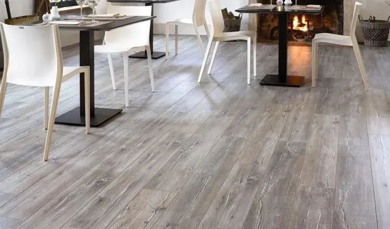 教你避开选购地板的误区