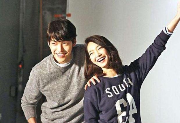 申敏儿|申敏儿:被赵寅成狂追,和金宇彬相恋7年,男友患癌也一直陪伴