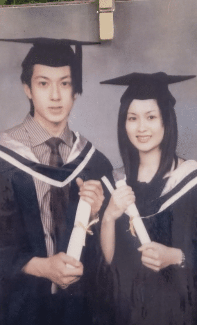 吴尊|吴尊看澳网追星纳达尔,携家人与偶像合影,43岁妻子颜值气质出众