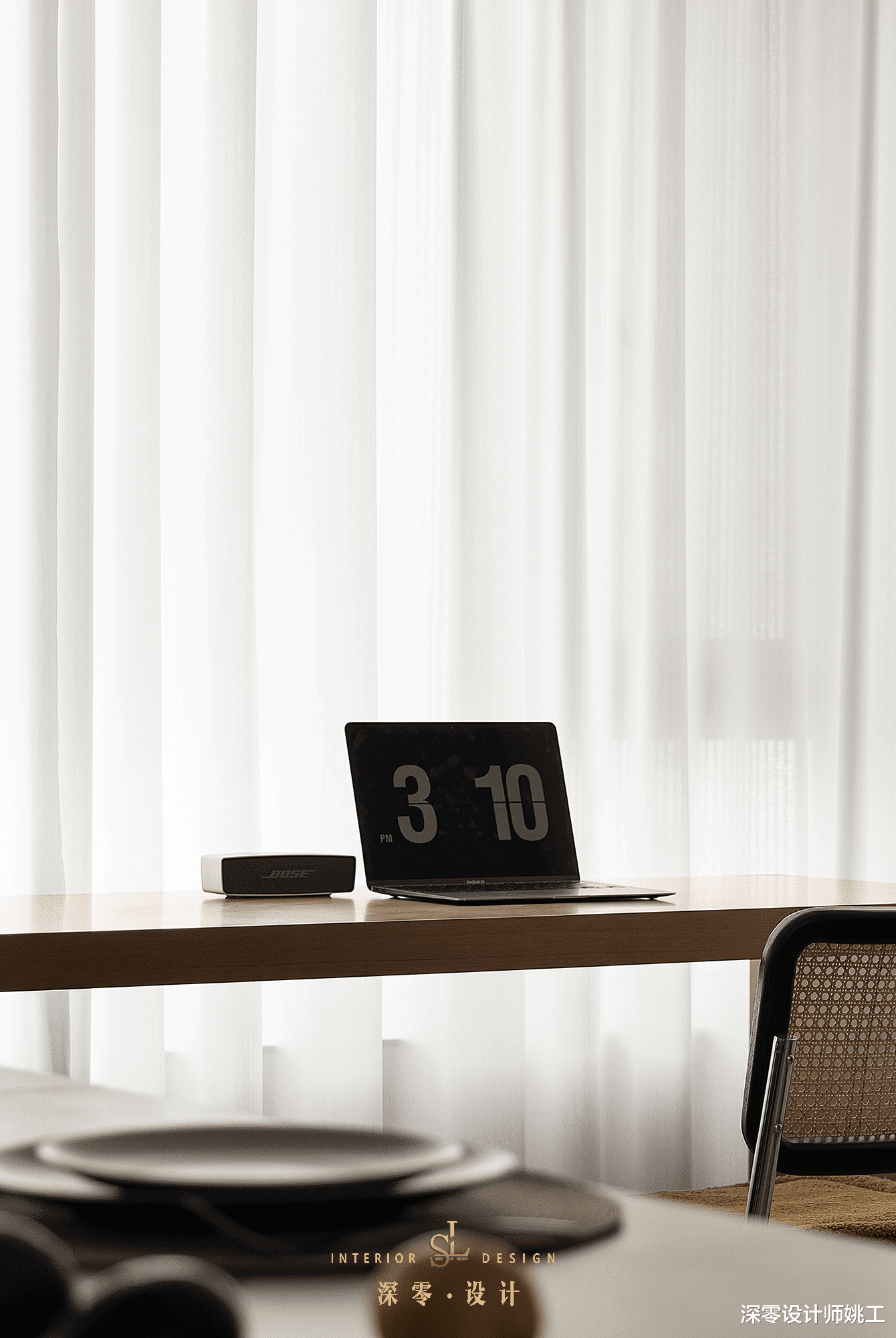 118㎡四室改两室还带个大横厅，电视墙后打造儿童房，搭配原木地板