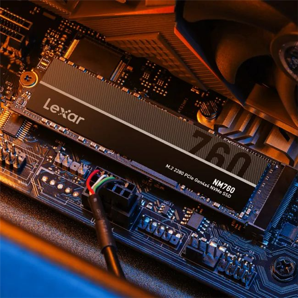 ssd|PCIe 4.0 SSD主控神了！最低功耗不到0.0016W