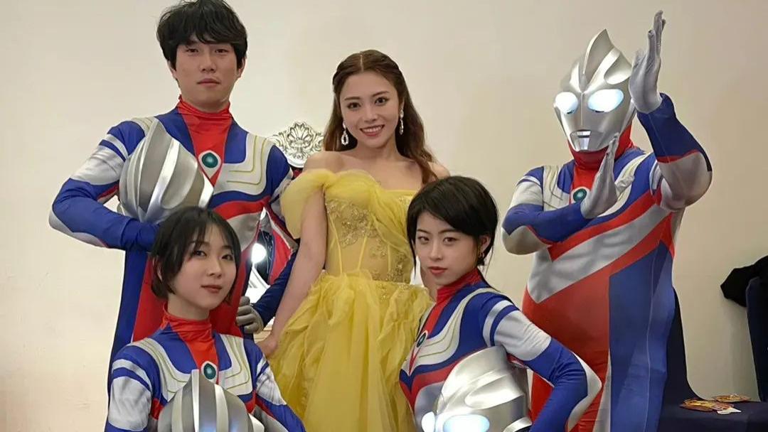 奥特曼|浙江：95后女生把闺蜜婚礼变奥特曼真人秀，姑娘能处，有事真敢上