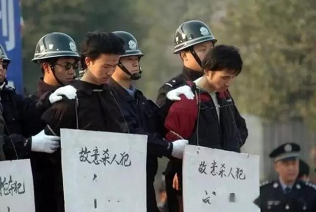 京城头号悍匪于根柱,手段凶残杀害8人,被捕后想出卖同伙求活命