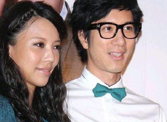 王力宏|王力宏李靓蕾离婚案庭审结束，男方大方回应媒体，女方却沉默了