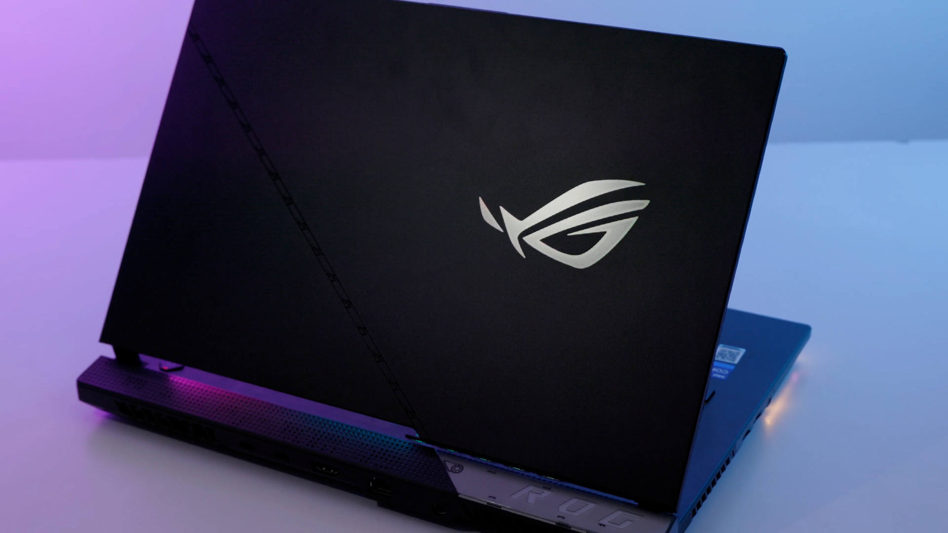 酷睿处理器|ROG枪神6深度体验:12代酷睿i9+满血版3070ti,这1万5花的值吗?