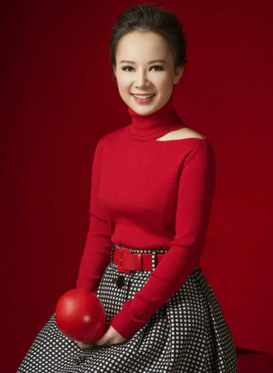 刘赛|盲人歌手刘赛：24岁获星光大道总冠军，军人丈夫愿意捐献眼睛