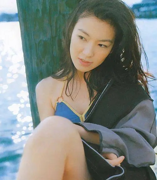 林熙蕾|“妖媚公交”林熙蕾:和众多导演富商关系匪浅,N手货还能嫁豪门