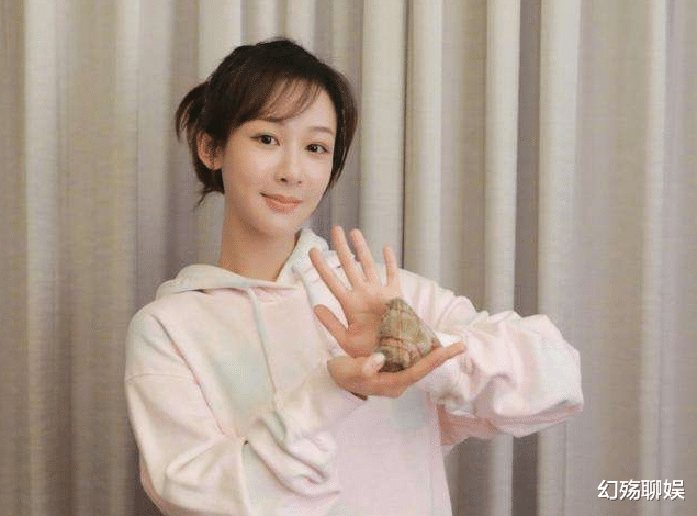 杨紫|年少成名的杨紫，实力与好人缘俱佳，为何还是被说长相不是大美女