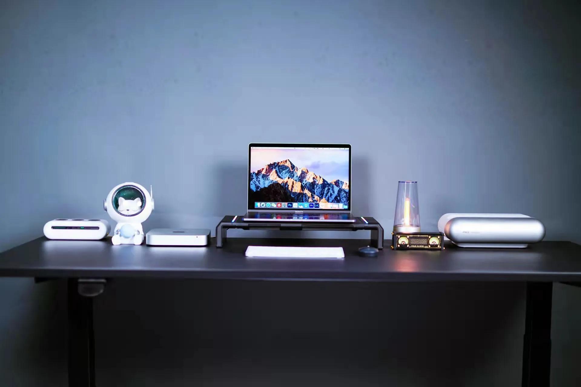 坐立自如的人体工程学极创悠品可升降电脑桌