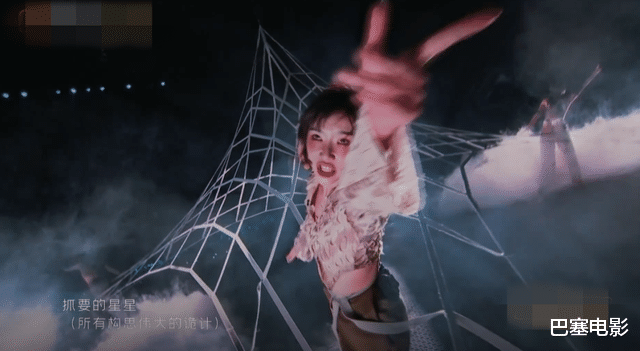 宁静 《浪姐3》一公来了，宁静发型吹偏，张俪美得很显眼，那英好喜感