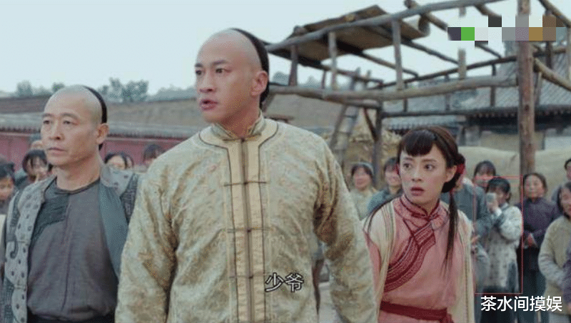 黄子韬|影视剧路人甲有多抢镜？捂嘴偷笑、当街接吻，比主角还“戏精”