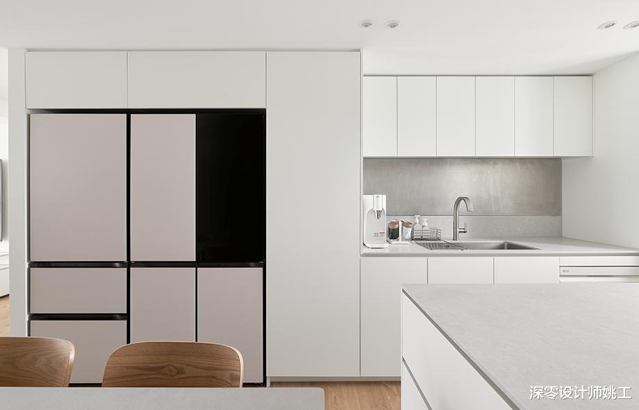 112㎡两室一厅,是我见过最干净的家,沙发背靠储物柜收纳翻2倍